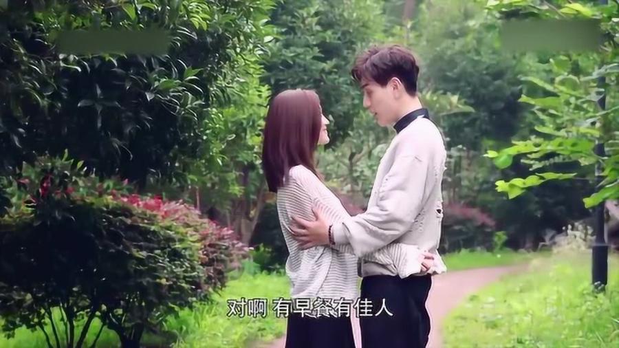 救援顽皮的小女孩